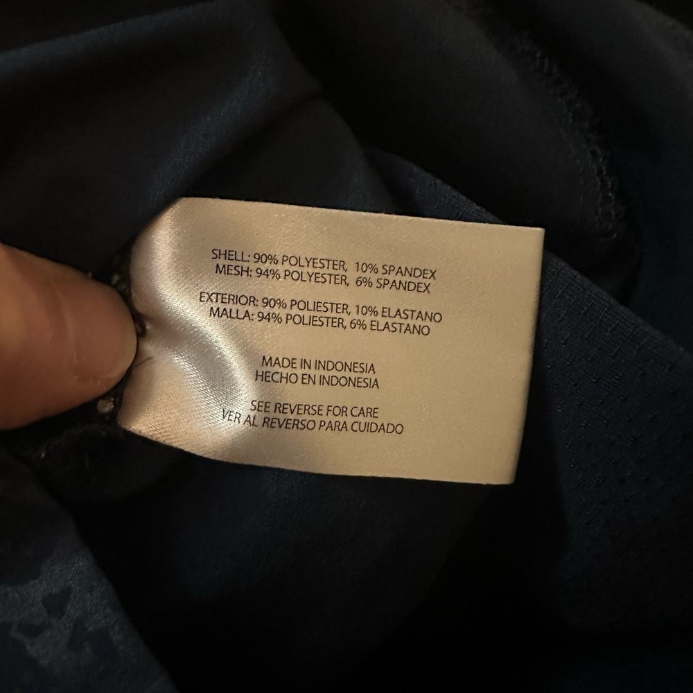 Orvis Women's Embossed Pull-On Travel Skort Navy Blue "Shattered Glass" Size Med - Picture 7 of 9